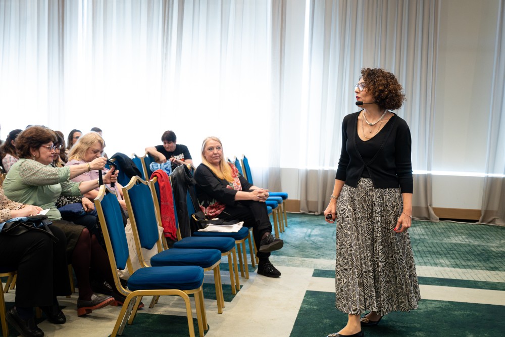 Conference photo 11
